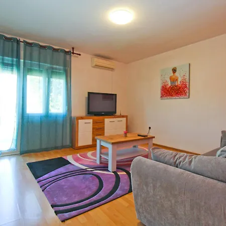 Apartment 2347