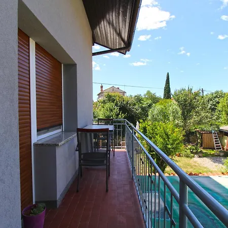 2347 Appartement Pula